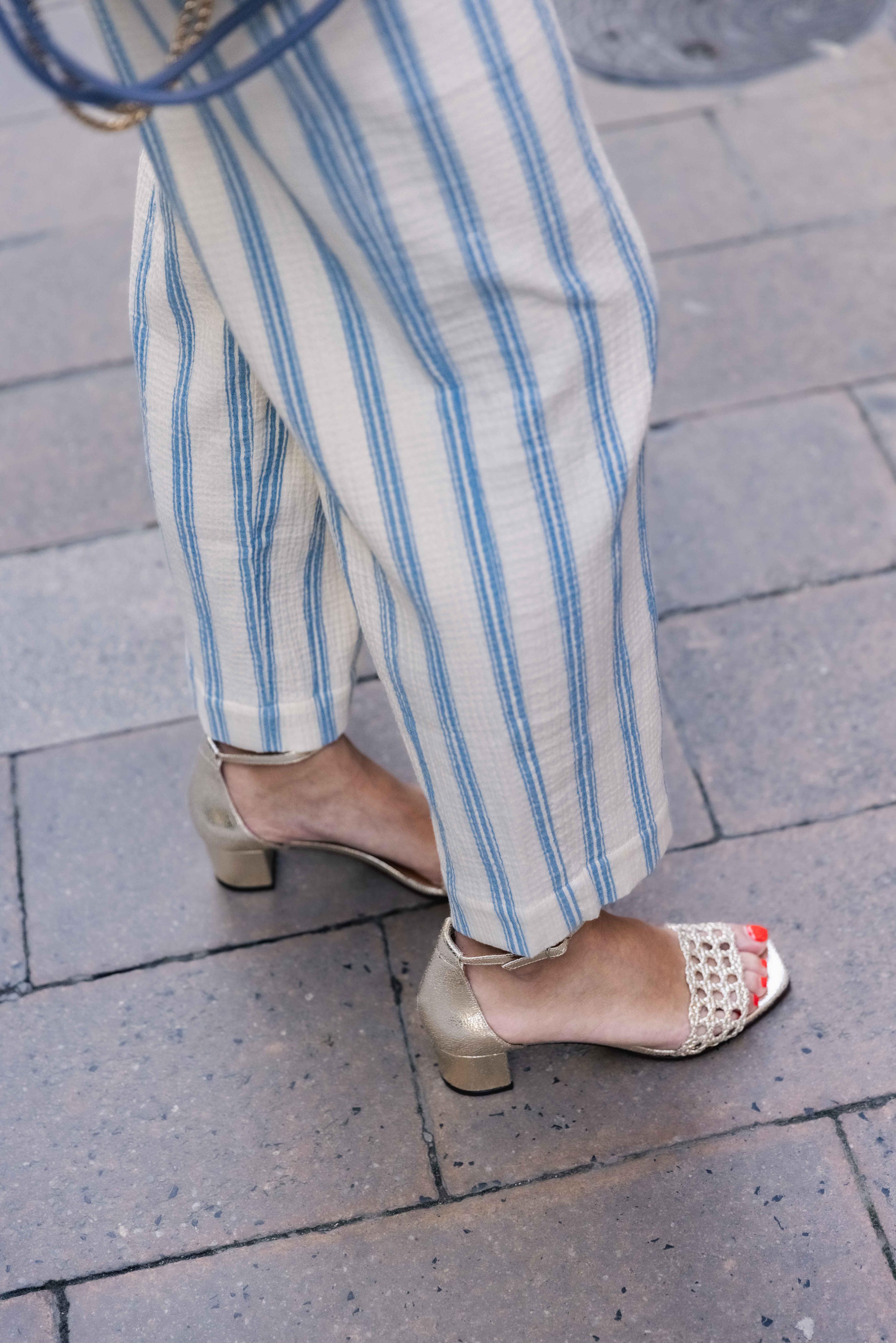 Sandales N°890 Cuir Or Blanc RIVECOUR