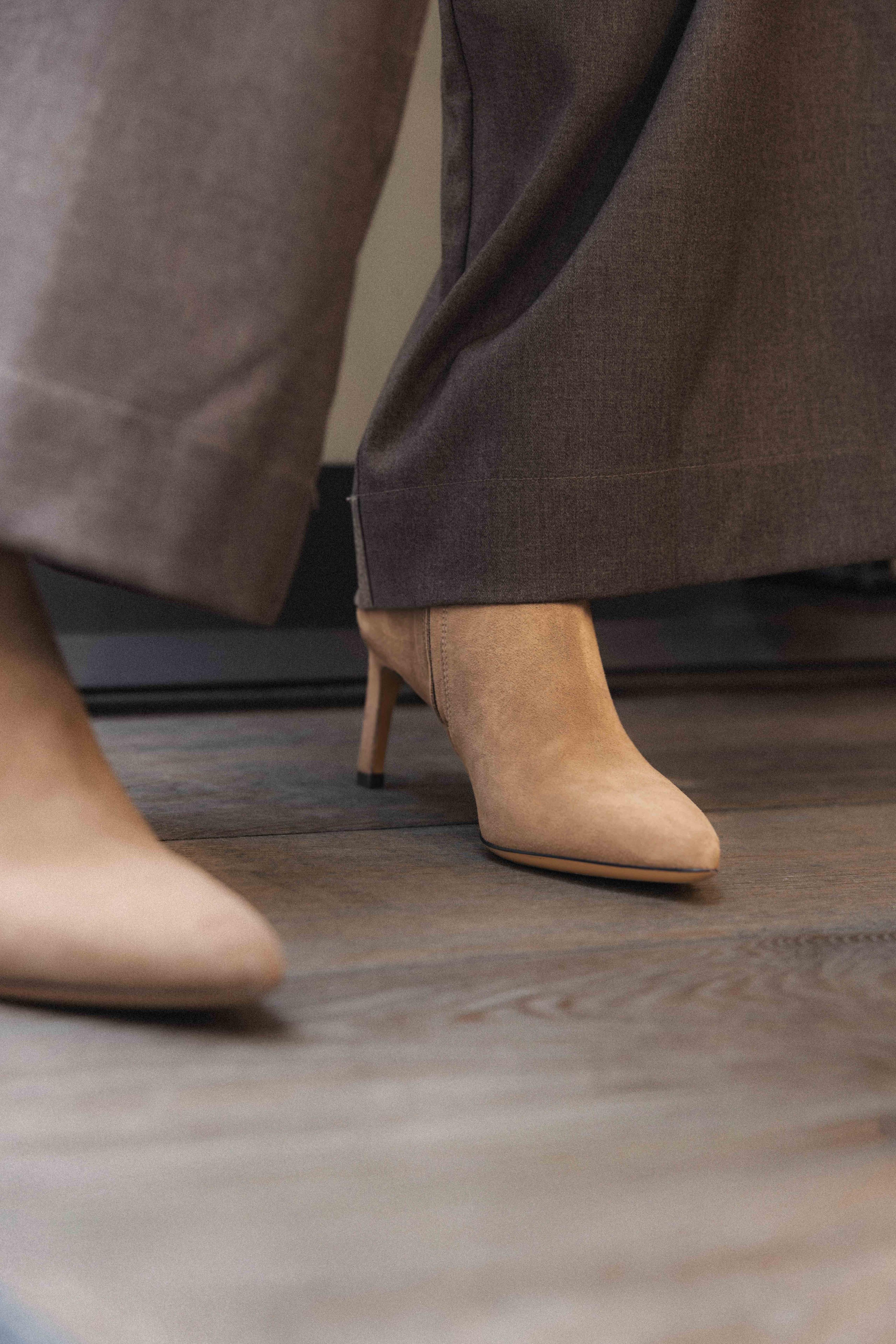 Bottine N° 720 Suède Taupe RIVECOUR