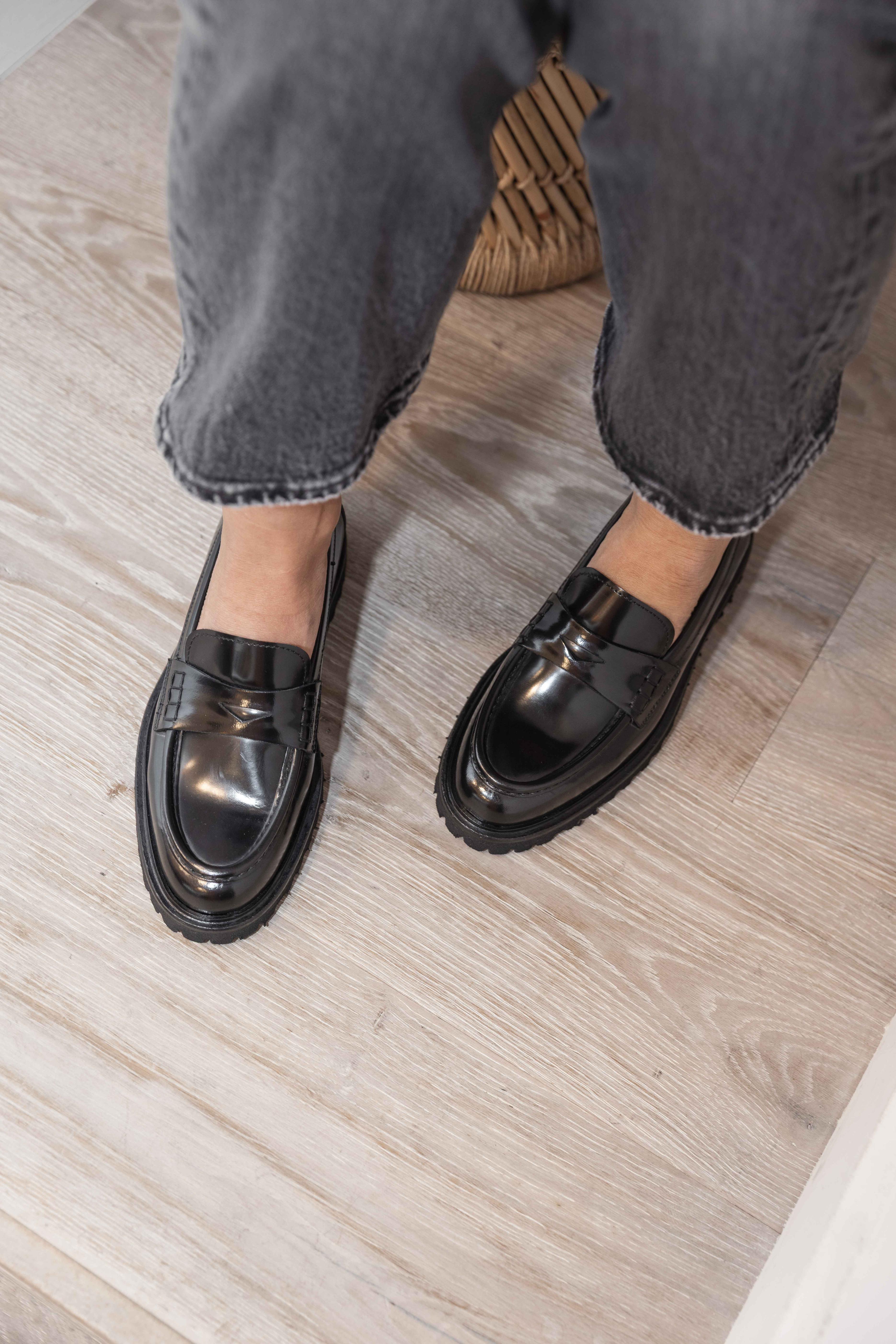 Mocassin D600 en cuir Dover Noir ELLA FLECS