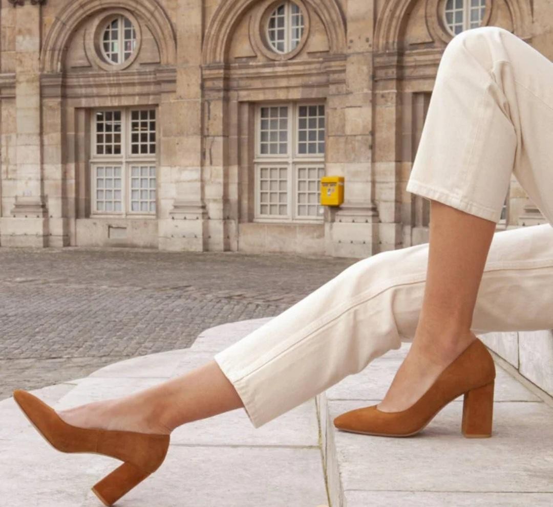 Escarpin N° 121 Chèvre velours Havane RIVECOUR Petit prix !