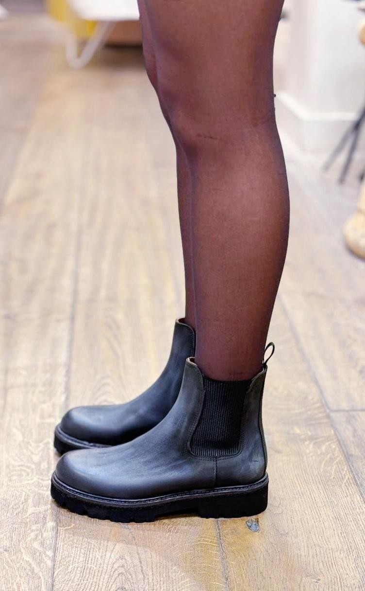 Bottine D530 INGRASSATO nero - ELLA (Italie) Reste 40