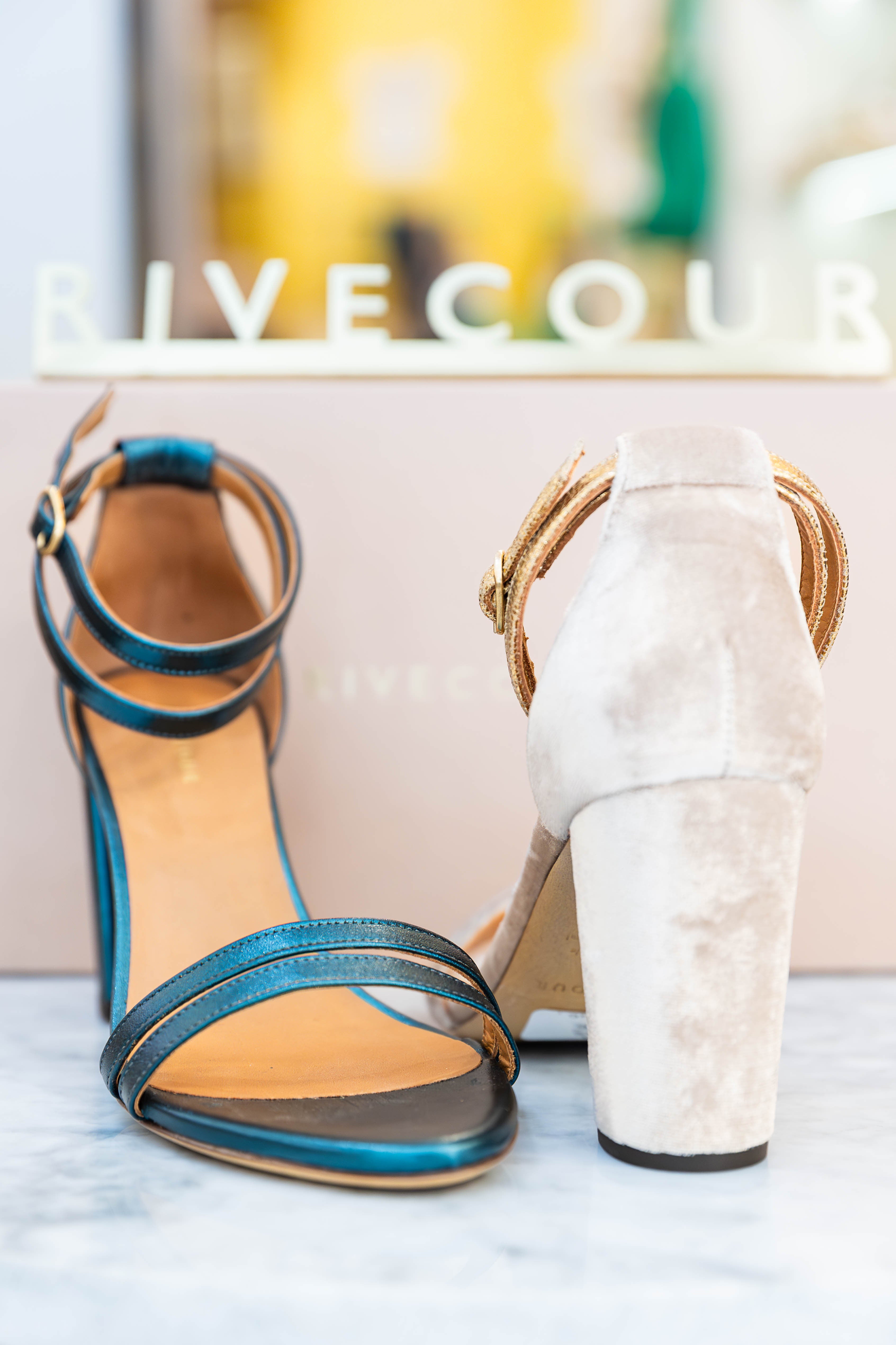 Sandale N° 853 en cuir métallisé Emeraude RIVECOUR