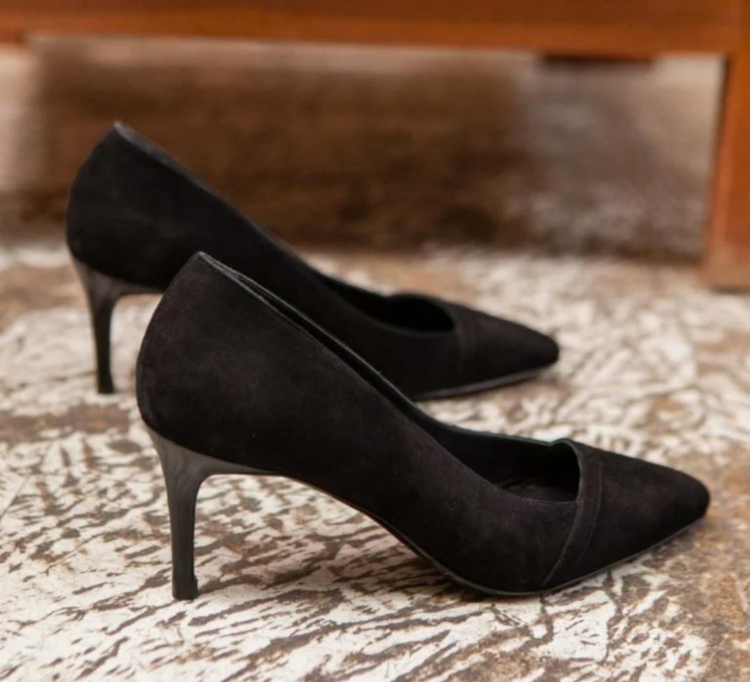 Escarpin N° 120 Suède Noir RIVECOUR Reste taille 39 ! Prix rond !