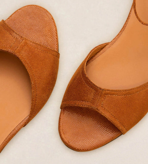 Sandale en cuir Imprimé façon Lézard Cognac N° 165 RIVECOUR