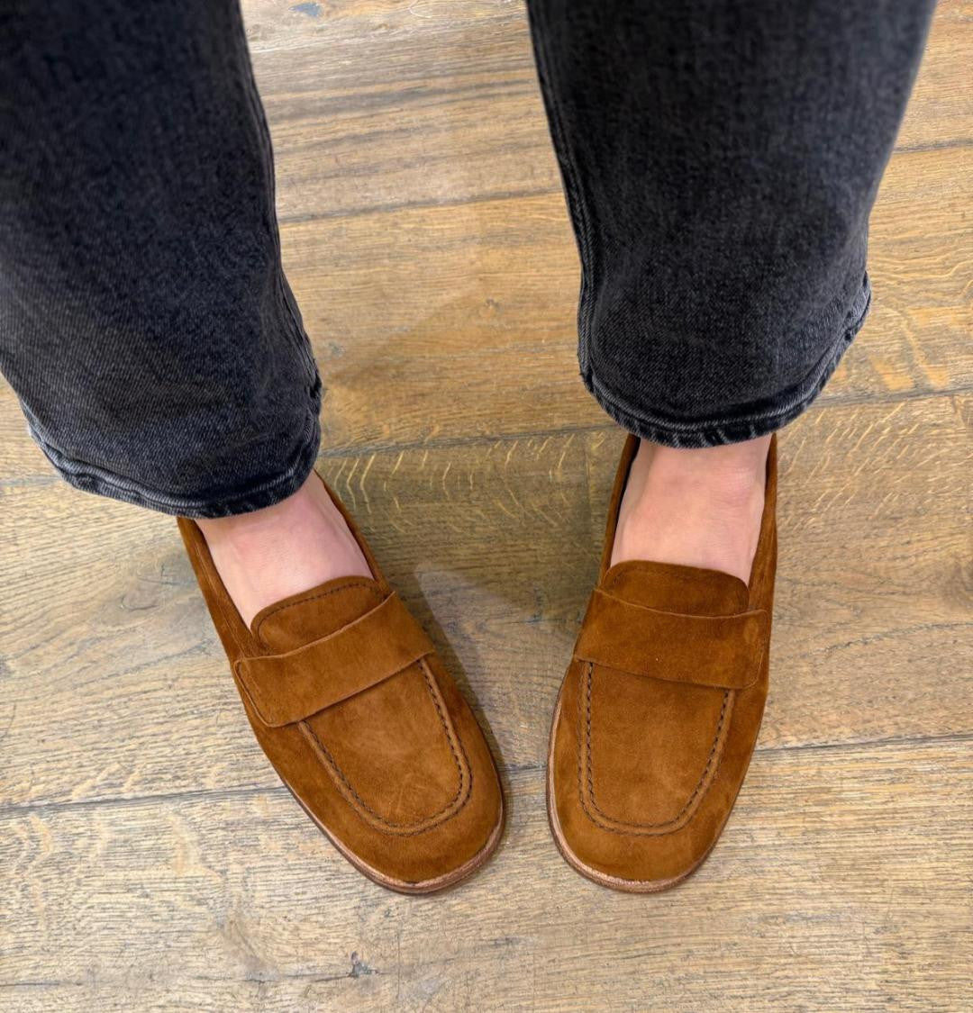 Mocassin D1000 en daim Brandi (marron clair) ELLA (Italie) Reste 38 et 39 !