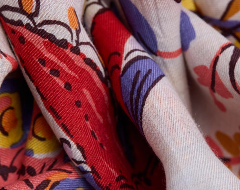 Carré 130 x 130 pagode blanc Inoui Editions