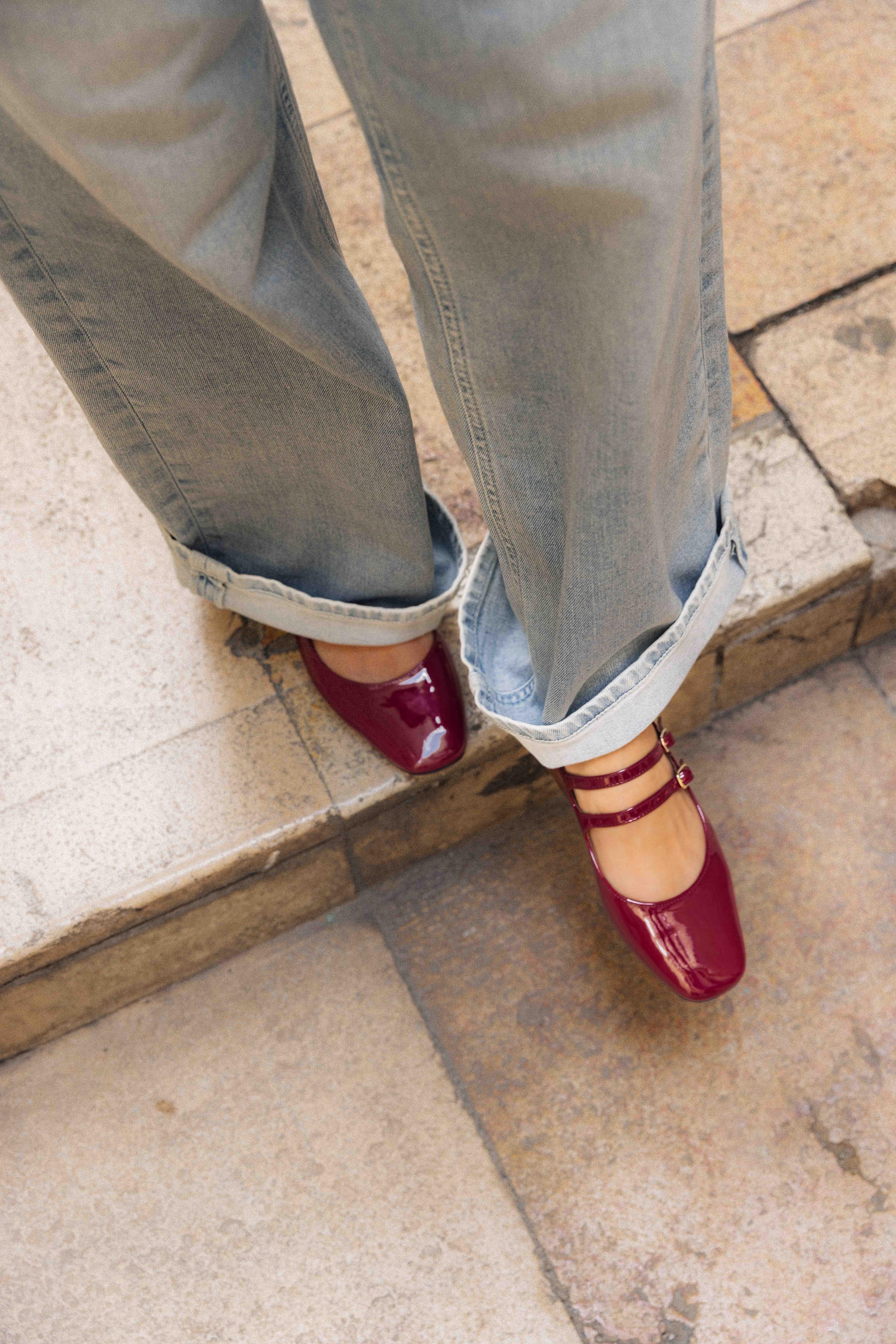 Babies  N° 128 Bordeaux vernis RIVECOUR