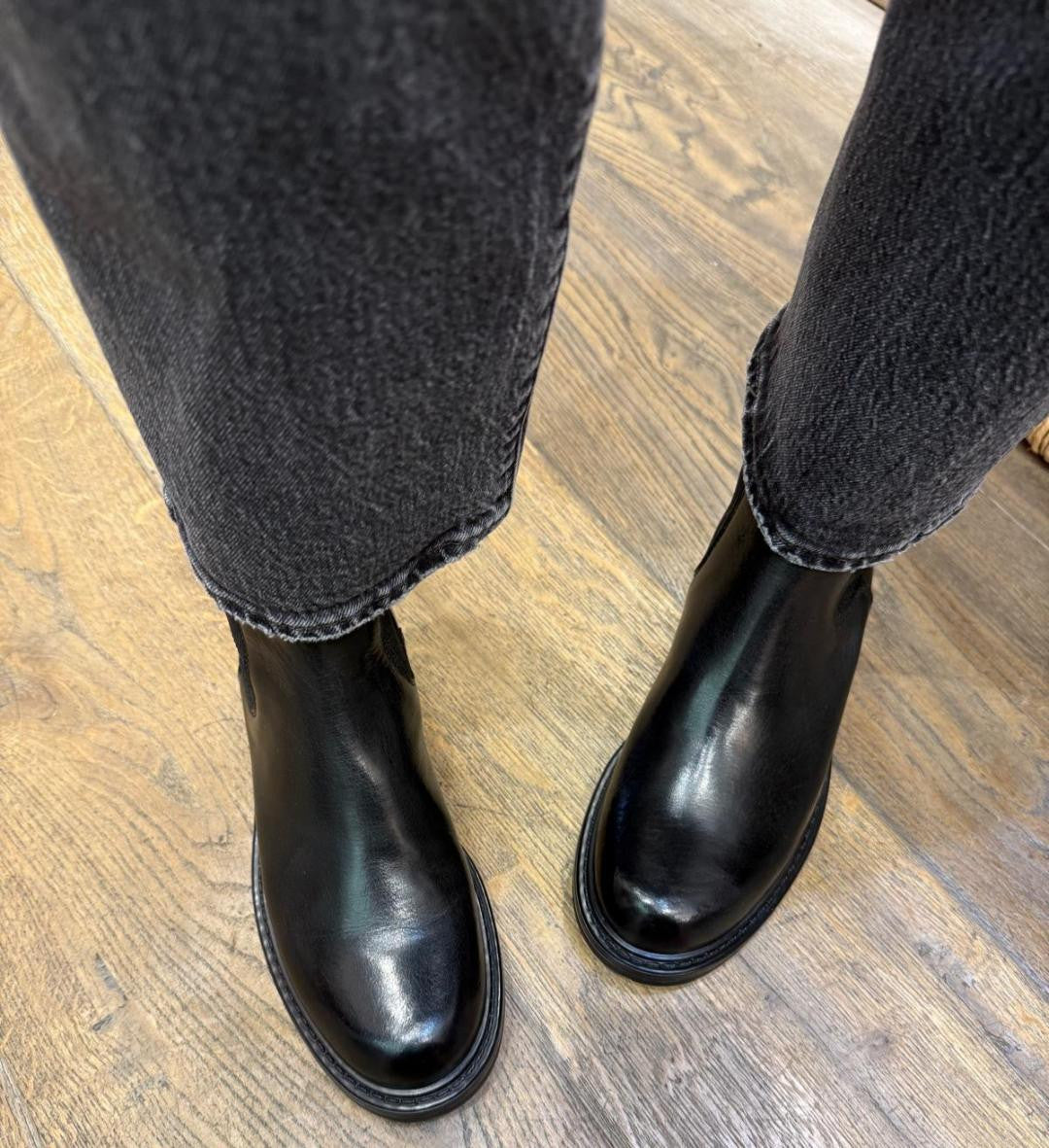 Bottines D530 Nero ELLA (Italie)