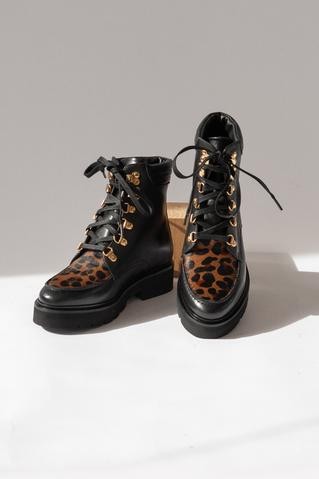 Bottine en daim noir/ léopard LOVA ANAKI Reste T36 !