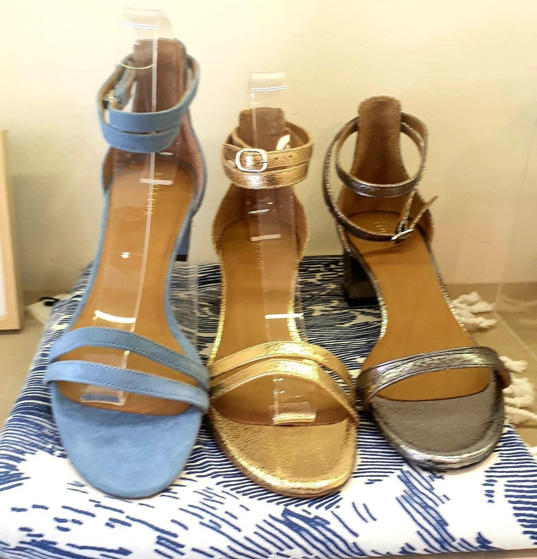 Sandale en cuir N° 466 Argent RIVECOUR reste un 36