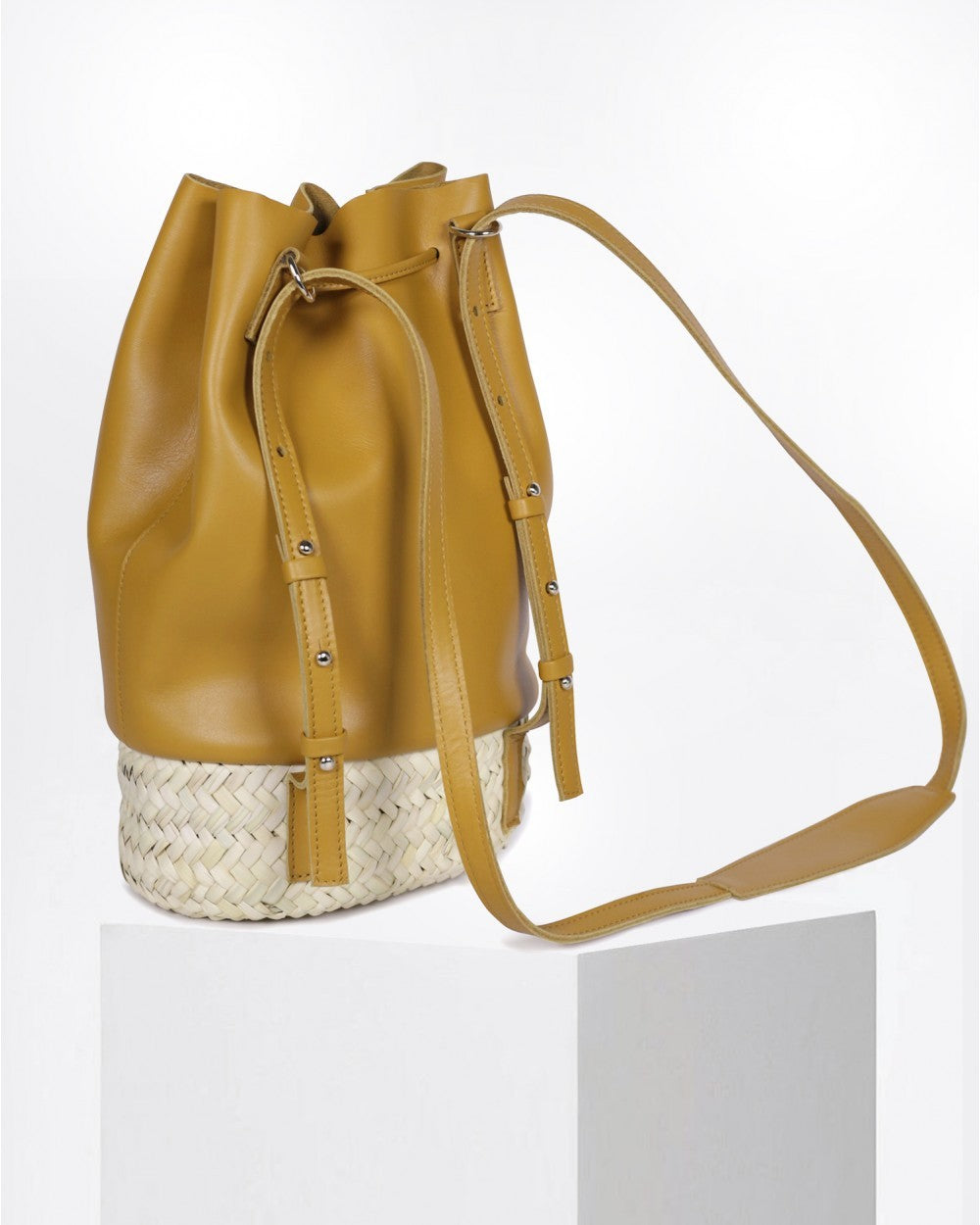 Sac seau / sac à dos MONTAGNE Safran CRAIE