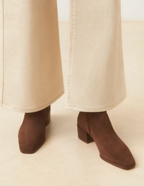 Bottines N°406 suède choco RIVECOUR