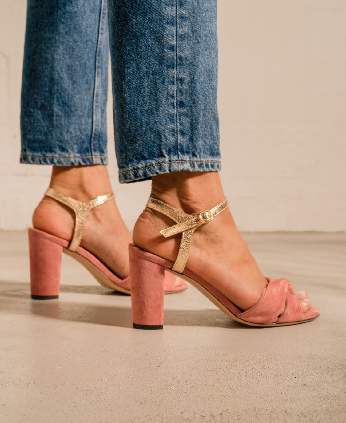 Sandale N° 440 Suède Blush  Rivecour Reste 40 !