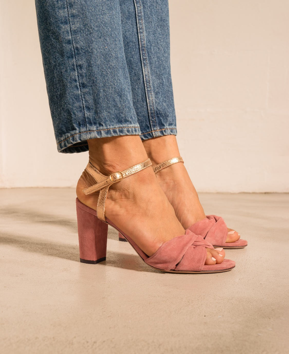 Sandale N° 440 Suède Blush  Rivecour Reste 40 !