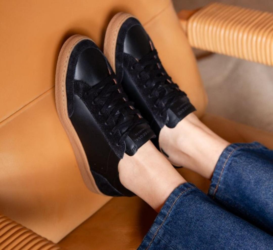 Basket N° 14 en cuir/ Veau velours Noir  RIVECOUR