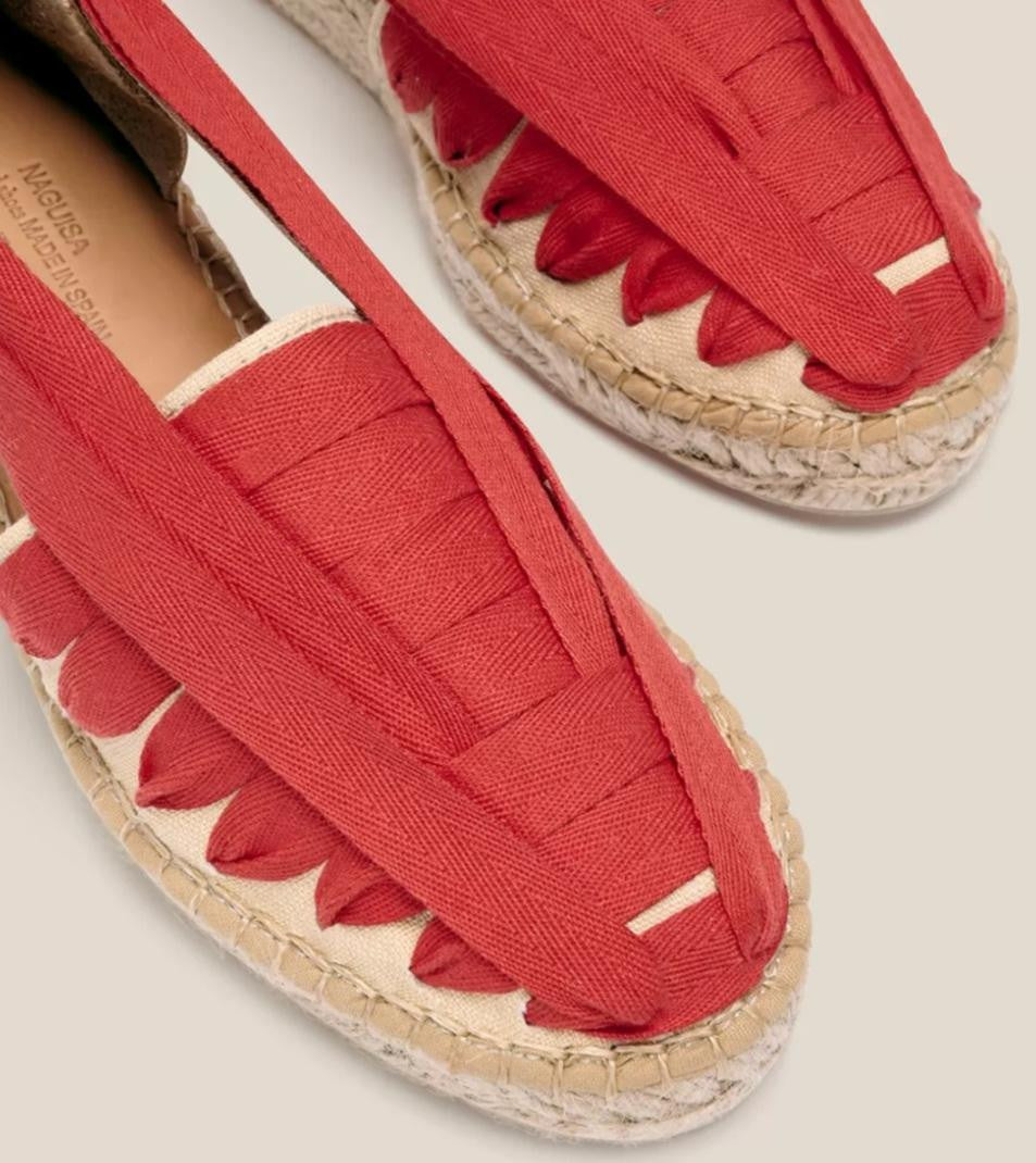 Sandale à corde / Espadrille SOC Rouge  NAGUISA (taille très petit) Reste 39 et 40 !