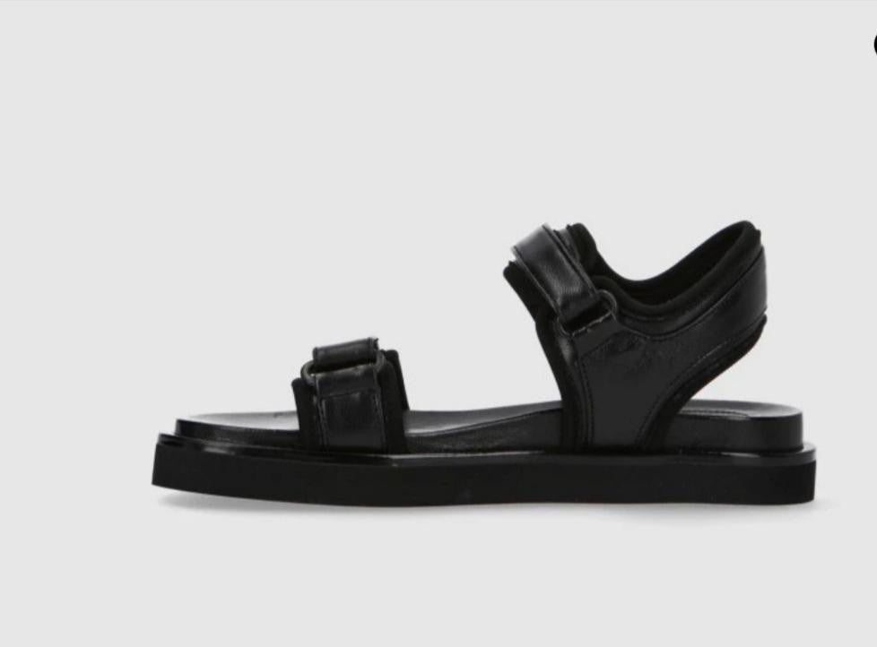 Sandale A6408 en cuir lisse noir Billi Bi