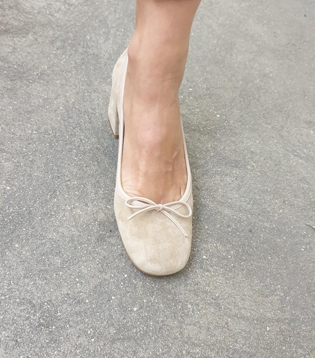 Ballerines à talon Suède A6065  BILLI BI Reste 36  !