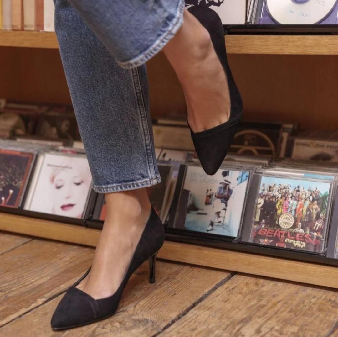 Escarpin N° 120 Suède Noir RIVECOUR Reste taille 39 ! Prix rond !