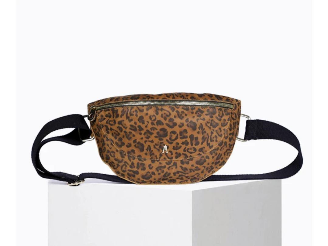 Pochette Banane SMILE  Léo Fauve CRAIE STUDIO Dernière !