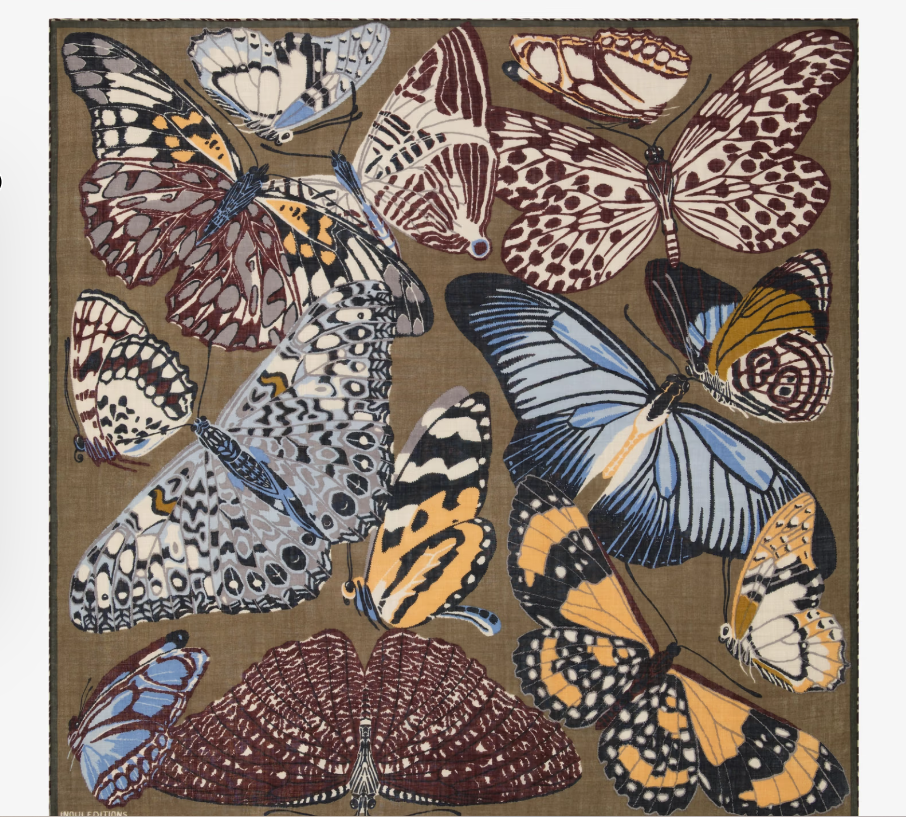 Carré  en laine 130 X 130 PAPILLONS KAKI   Inoui Editions